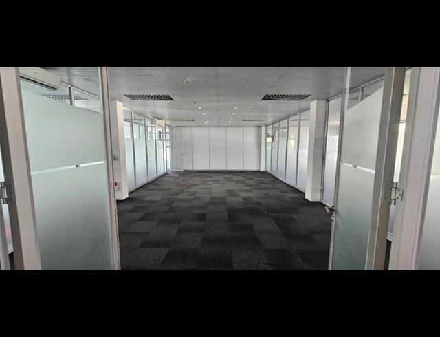 BUSINESS PROPERTY TO RENT IN ALLANDALE